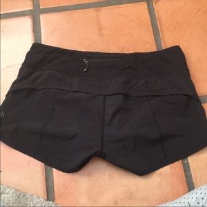 lululemon athletica Shorts - Black LULULEMON Shorts lululemon athletica Shorts - Black LULULEMON Shorts